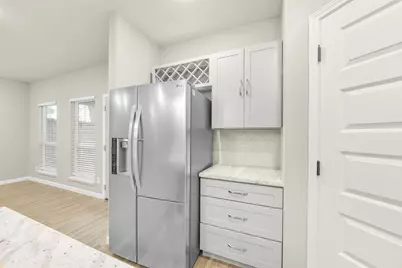 10242 Bridgeland Lane, Houston, TX 77041 - Photo 16