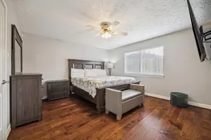 16147 New Field Dr, Houston, TX 77082 - Photo 8