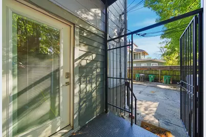 4618 McKinney Street #5, Houston, TX 77023 - Photo 10