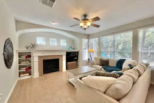 46 Flickering Sun Ct, The Woodlands, TX 77382 - Photo 14