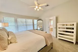 46 Flickering Sun Ct, The Woodlands, TX 77382 - Photo 34