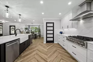 3014 Kevin Ln, Houston, TX 77043 - Photo 16