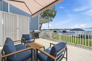 2 Key Harbor Dr, Conroe, TX 77356 - Photo 20