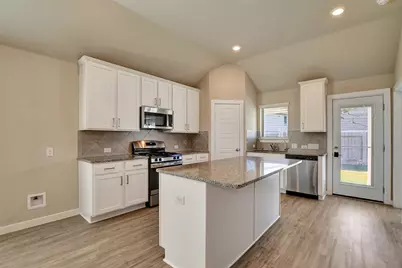 6419 Purple Wreath Way, Katy, TX 77449 - Photo 14