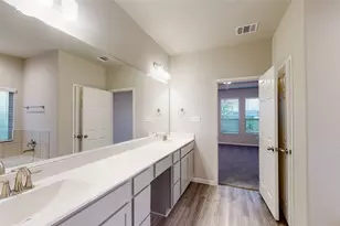 2502 Shallow Lake Dr, Iowa Colony, TX 77583 - Photo 24