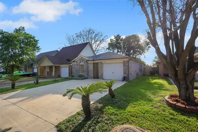 1117 Willersley Lane, Channelview, TX 77530 - Photo 2