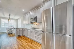 13510 Fallbrook Cir, Mont Belvieu, TX 77535 - Photo 16