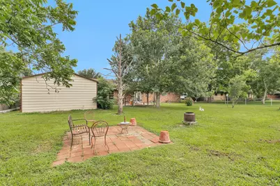 208 Gerald Street, Willis, TX 77378 - Photo 36