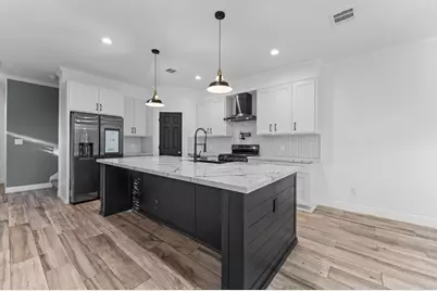 7318 Avenue J, Houston, TX 77011 - Photo 6