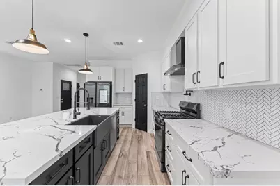 7318 Avenue J, Houston, TX 77011 - Photo 8