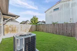 7318 Avenue J, Houston, TX 77011 - Photo 28