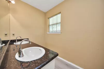 10602 Sagebriar Drive, Houston, TX 77089 - Photo 24