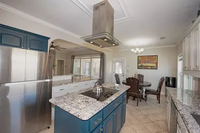 5722 Delany Road, Hitchcock, TX 77563 - Photo 10