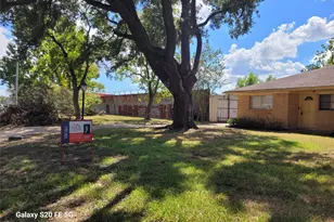 12126 Palmton St, Houston, TX 77034 - Photo 2