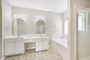 2705 Haleys Comet Ct, Deer Park, TX 77536 - Photo 24