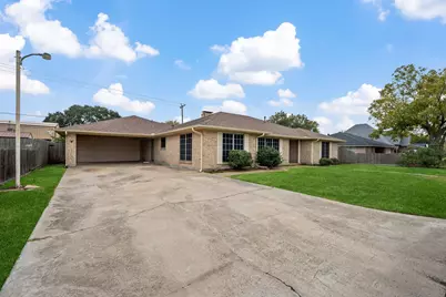 8022 Bayside Boulevard, Beach City, TX 77523 - Photo 2