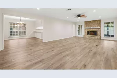 8022 Bayside Boulevard, Beach City, TX 77523 - Photo 4