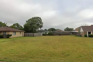 8126 Chimney Rock Ct, Port Arthur, TX 77642 - Photo 1