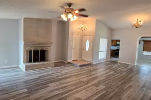 6311 Dawnridge Dr, Houston, TX 77035 - Photo 4