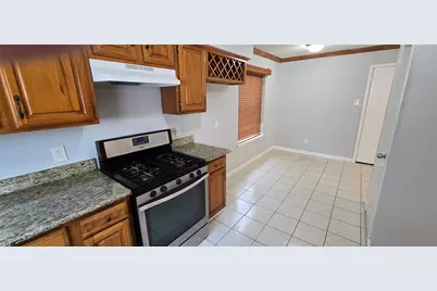 6311 Dawnridge Drive, Houston, TX 77035 - Photo 12