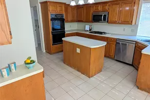 4510 Chestnut Meadow Dr, Sugar Land, TX 77479 - Photo 2