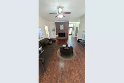 4510 Chestnut Meadow Drive, Sugar Land, TX 77479 - Photo 2