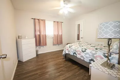 7318 Towerview Lane, Houston, TX 77489 - Photo 10