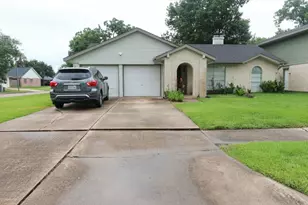 7318 Towerview Ln, Houston, TX 77489 - Photo 1
