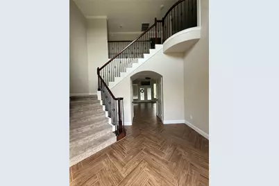 1710 Parklake Village, Katy, TX 77450 - Photo 2