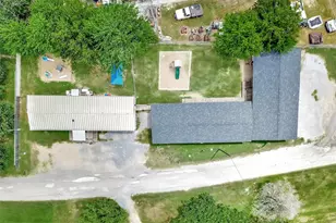 553 S Old Springfield Rd, North Zulch, TX 77872 - Photo 44