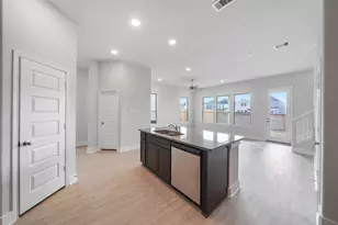 13405 Sun Cay Dr, Houston, TX 77047 - Photo 6