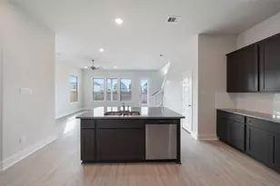13405 Sun Cay Dr, Houston, TX 77047 - Photo 8