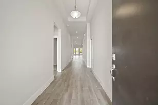 405 Hampton Edge Ln, Waller, TX 77484 - Photo 4