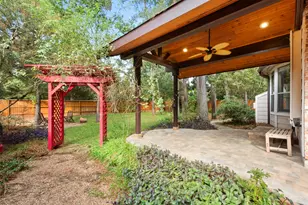 18 Valley Mead Pl, The Woodlands, TX 77384 - Photo 42