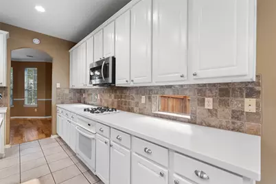 18 Valley Mead Place, The Woodlands, TX 77384 - Photo 14
