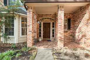 18 Valley Mead Pl, The Woodlands, TX 77384 - Photo 4