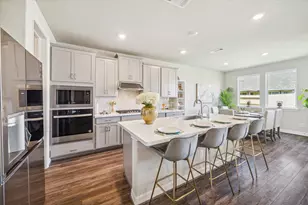 2951 Golden Dust Dr, Katy, TX 77493 - Photo 2