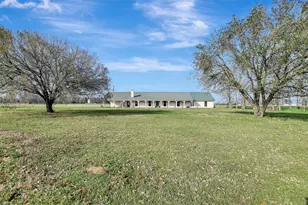 599 Co Rd 295, Garrison, TX 75946 - Photo 1