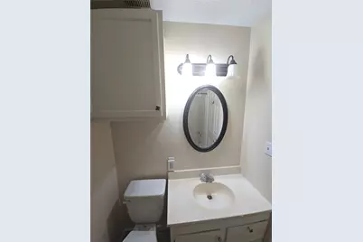 409 Commerce Street, Tomball, TX 77375 - Photo 20