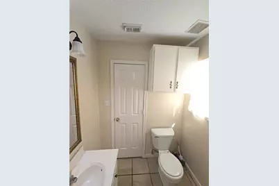 409 Commerce Street, Tomball, TX 77375 - Photo 18