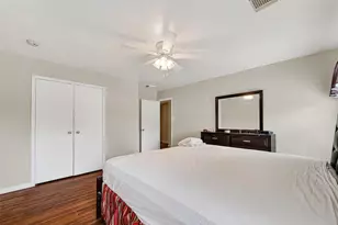 15510 Satsuma Point Ct, Houston, TX 77049 - Photo 16