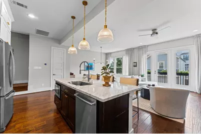 910 W 18th Street #B, Houston, TX 77008 - Photo 12