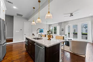 910 W 18th St, Houston, TX 77008 - Photo 12