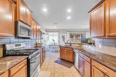 155 Magnolia Grove Lane, Conroe, TX 77384 - Photo 8