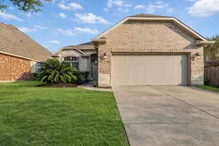 155 Magnolia Grove Ln, Conroe, TX 77384 - Photo 1