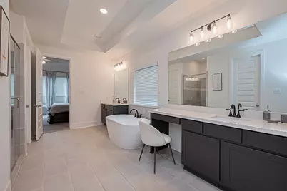 9014 Meadow Bridge Drive, Missouri City, TX 77459 - Photo 20