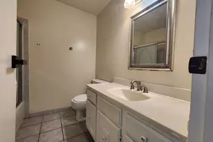 11002 Hammerly Blvd, Houston, TX 77043 - Photo 12