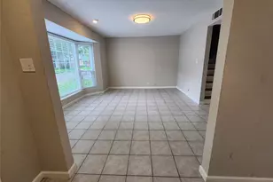 11002 Hammerly Blvd, Houston, TX 77043 - Photo 2
