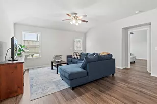 18615 Scarlet Meadow Ln, Tomball, TX 77377 - Photo 10