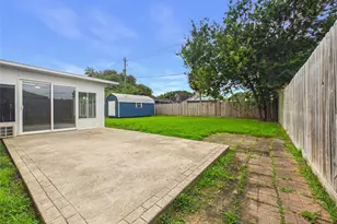 10306 Rustic Rock Rd, La Porte, TX 77571 - Photo 34